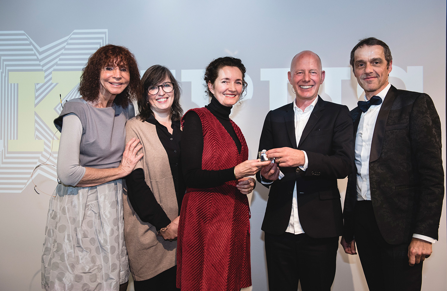 Ben van Berkel & Caroline Bos receive the BNA Kubus Award