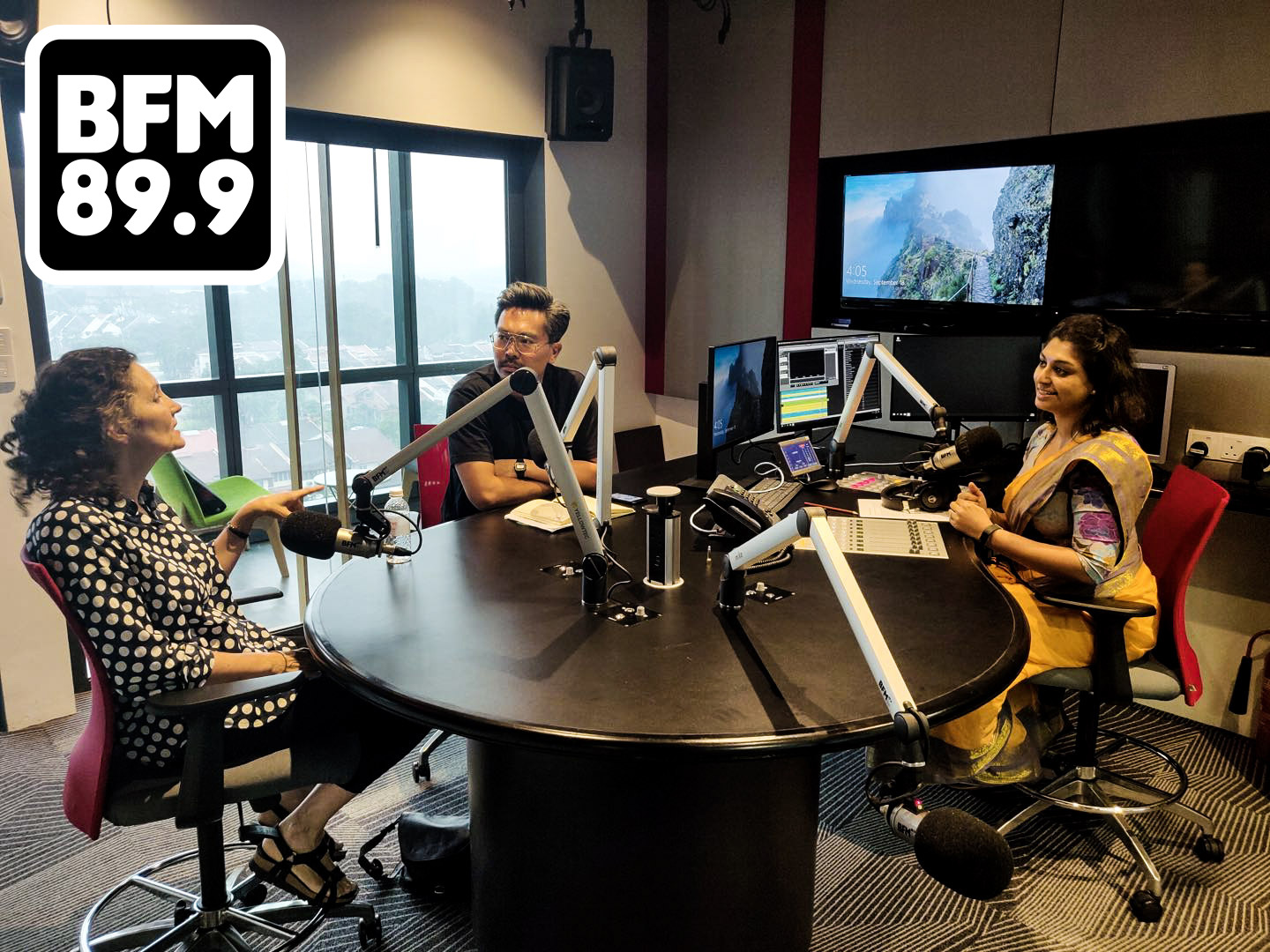 Future Proofing Cities Podcast with Caroline Bos & Ren Yee on BFM 89.9